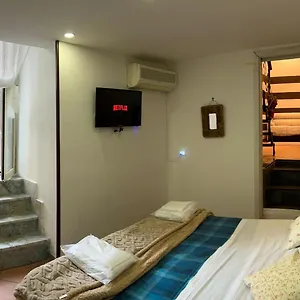 A Casa Ra Bona Crianza Napoli